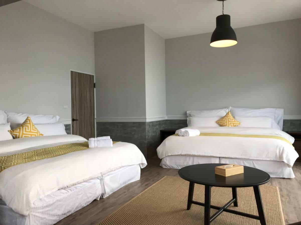 Chill Chill House Hotel Shimen ภายนอก รูปภาพ
