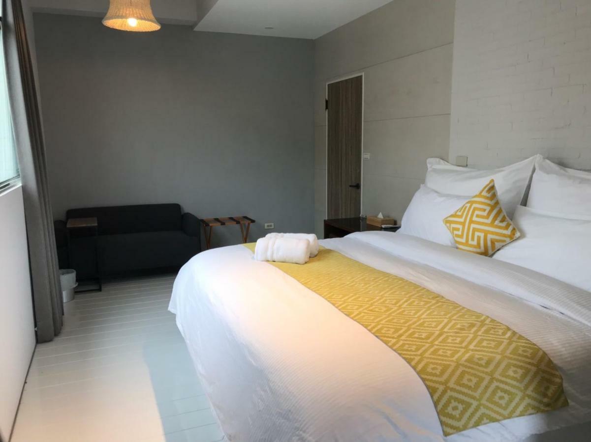 Chill Chill House Hotel Shimen ภายนอก รูปภาพ